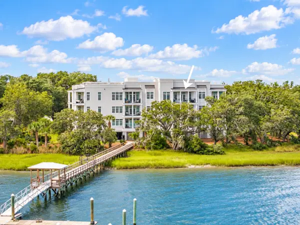 108 Fairbanks Oak Alley #Unit 401, Daniel Island, SC 29492