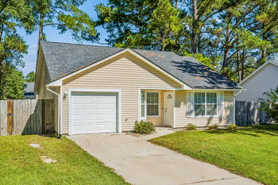 122 Cambridge Road, Summerville, SC 29486 - #3