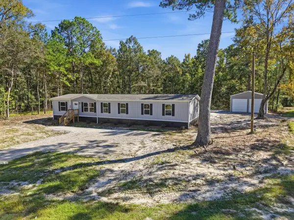 342 Hickory Nut Way, Cross, SC 29436