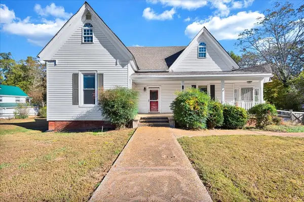 700 N Main St., Abbeville, SC 29620