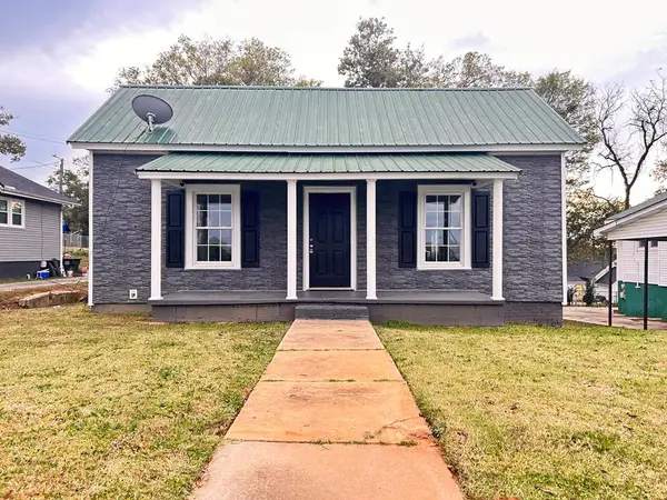 25 S Greenwood Avenue, Ware Shoals, SC 29692