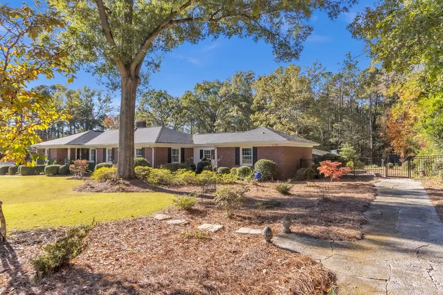 601 Watford Ave, Greenwood, SC 29649 - Image #2