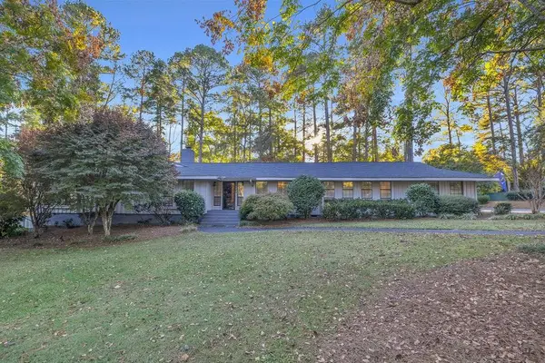 106 Ashford Place, Greenwood, SC 29646