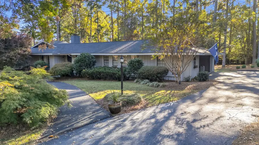 106 Ashford Place, Greenwood, SC 29646 - Image #3