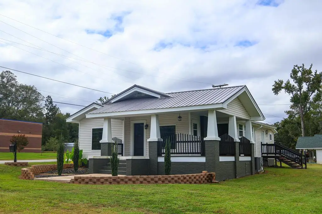 23 Greenwood Avenue N Ext, Ware Shoals, SC 29692 - Image #1