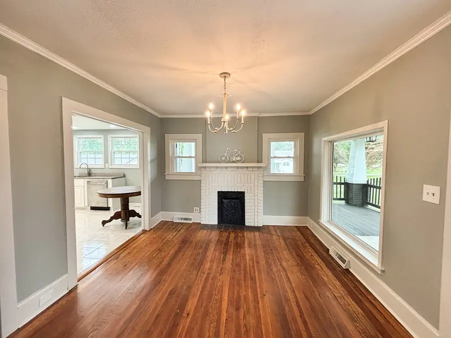 23 Greenwood Avenue N Ext, Ware Shoals, SC 29692 - Image #2