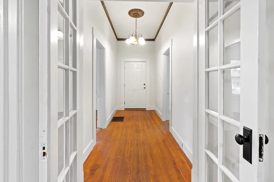 33 Fairview Ave, Ware Shoals, SC 29692 - Image #3