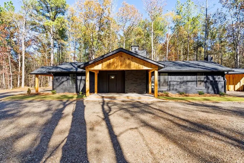 34623 Sc Highway 34, Chappells, SC 29037 - Image #1