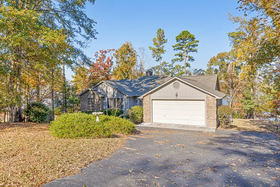 205 Watersedge Road, Greenwood, SC 29649 - Image #2