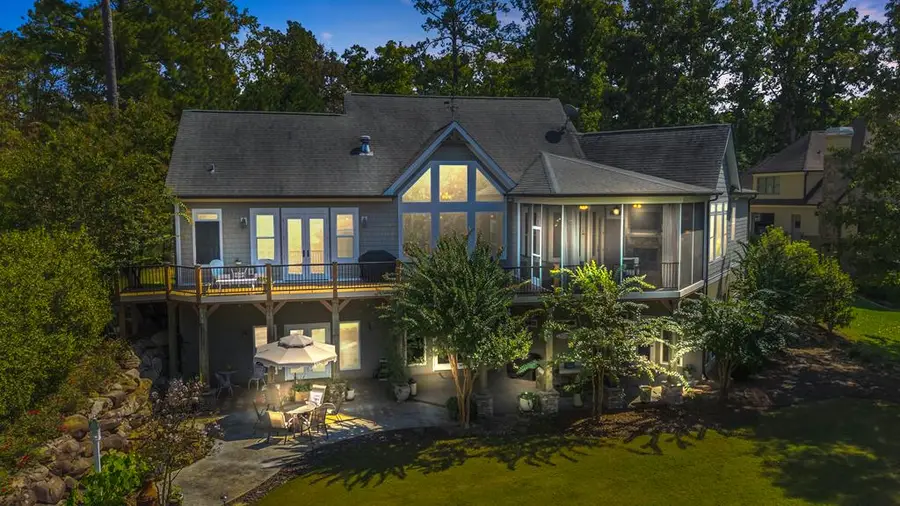 303 Commonwealth Dr, Ninety Six, SC 29666 - Image #2