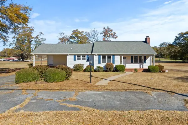 51 Owings Street, Gray Court, SC 29645