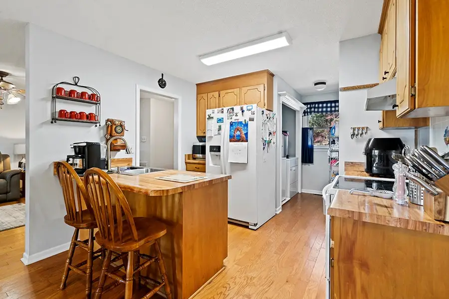 223 Cove Road, Greenwood, SC 29646 - Image #3