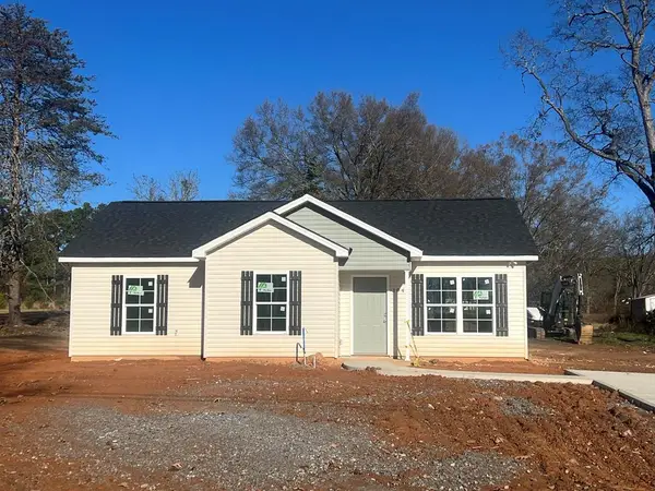 104 Lollis, Greenwood, SC 29649