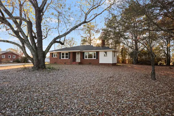 1383 S C Highway 20, Abbeville, SC 29620