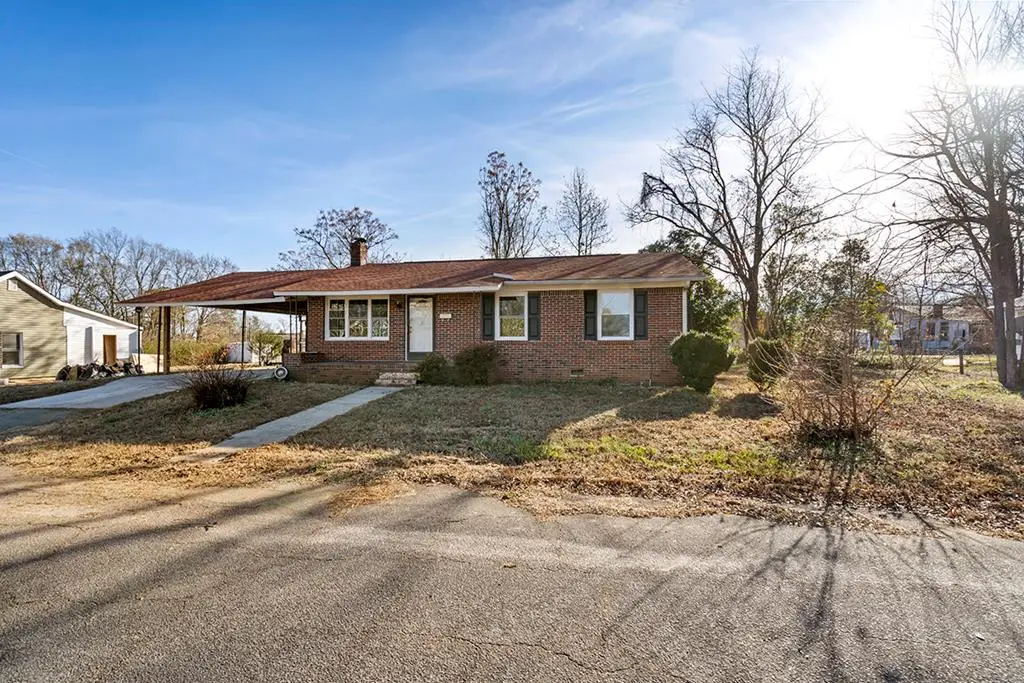 3 Hawthorne St, Honea Path, SC 29654 - Image #1