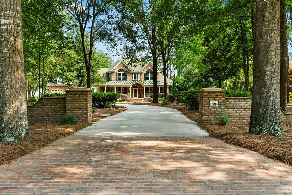 236 Compass Pt, Ninety Six, SC 29666 - Image #1