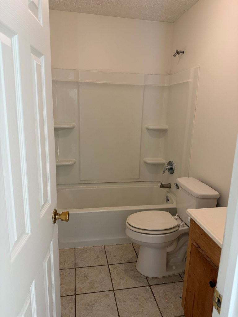 120 Ashley Ave, Homeland Park, SC 29824 - #3