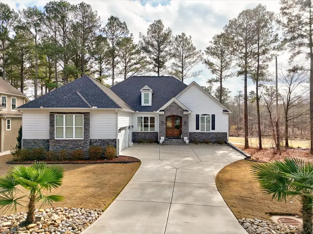 407 Links Crossing S, Ninety Six, SC 29666 - Image #1