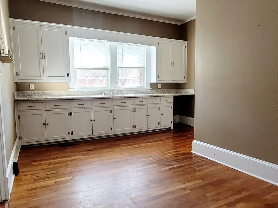 101 Liberty St, Ninety Six, SC 29666 - Image #3