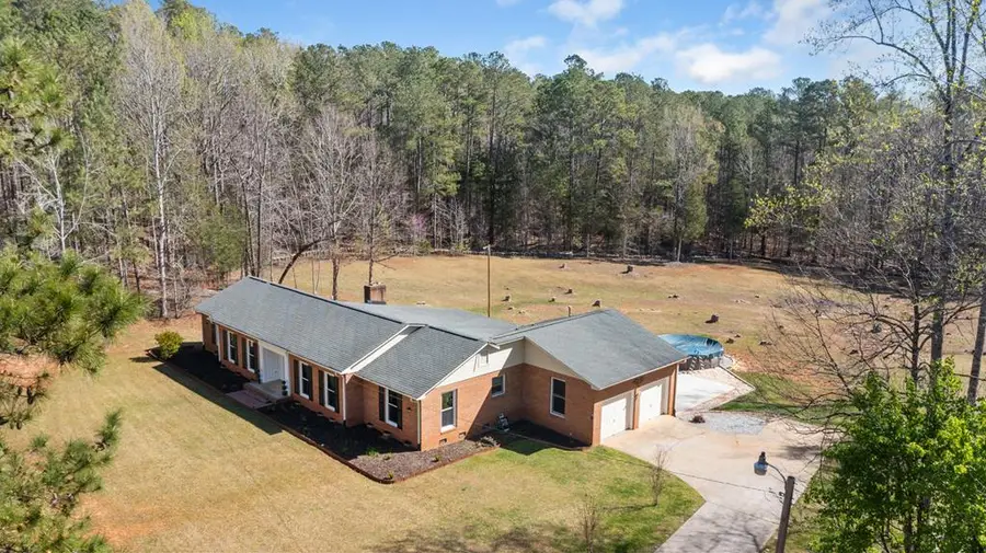 2083 Mt. Carmel Rd., Abbeville, SC 29620 - #2