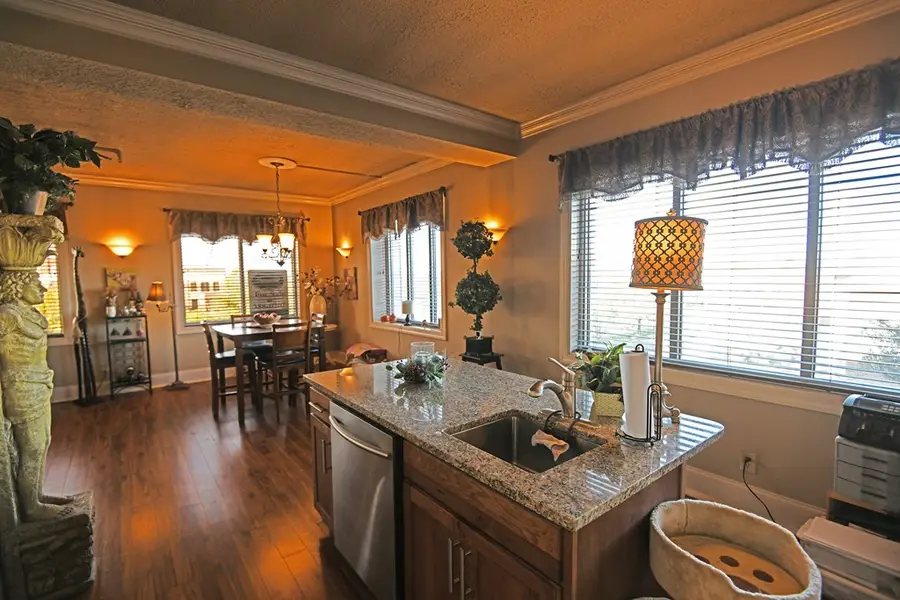 327 Main St. - Floor 4, Greenwood, SC 29646 - Image #3