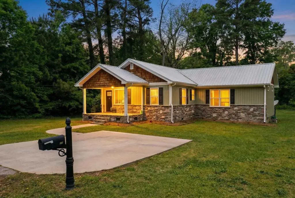 219 E Henrietta Ave, Greenwood, SC 29646 - #1