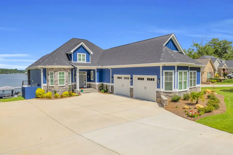 358 Abercrombie Pt, Greenwood, SC 29649 - #3