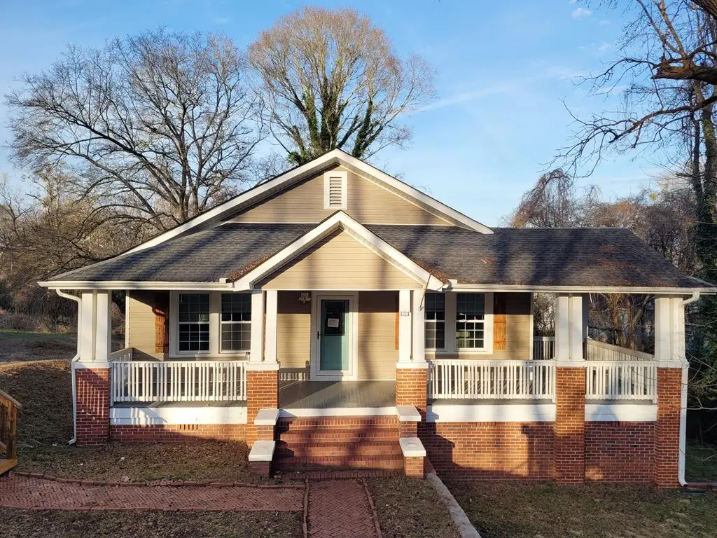 34 Fairview Ave, Ware Shoals, SC 29692 - Image #1