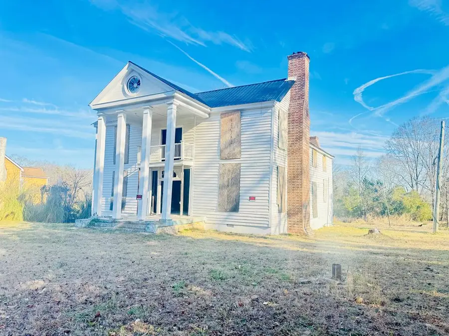 504 Asbury Rd, Hodges, SC 29653 - Image #2