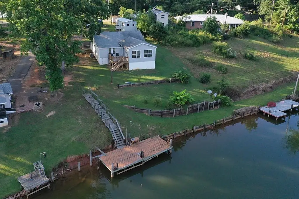 93 Parnell Rd, Abbeville, SC 29620 - #1