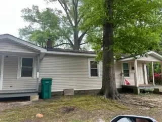 615 Dallas Ct, Greenwood, SC 29646 - #3