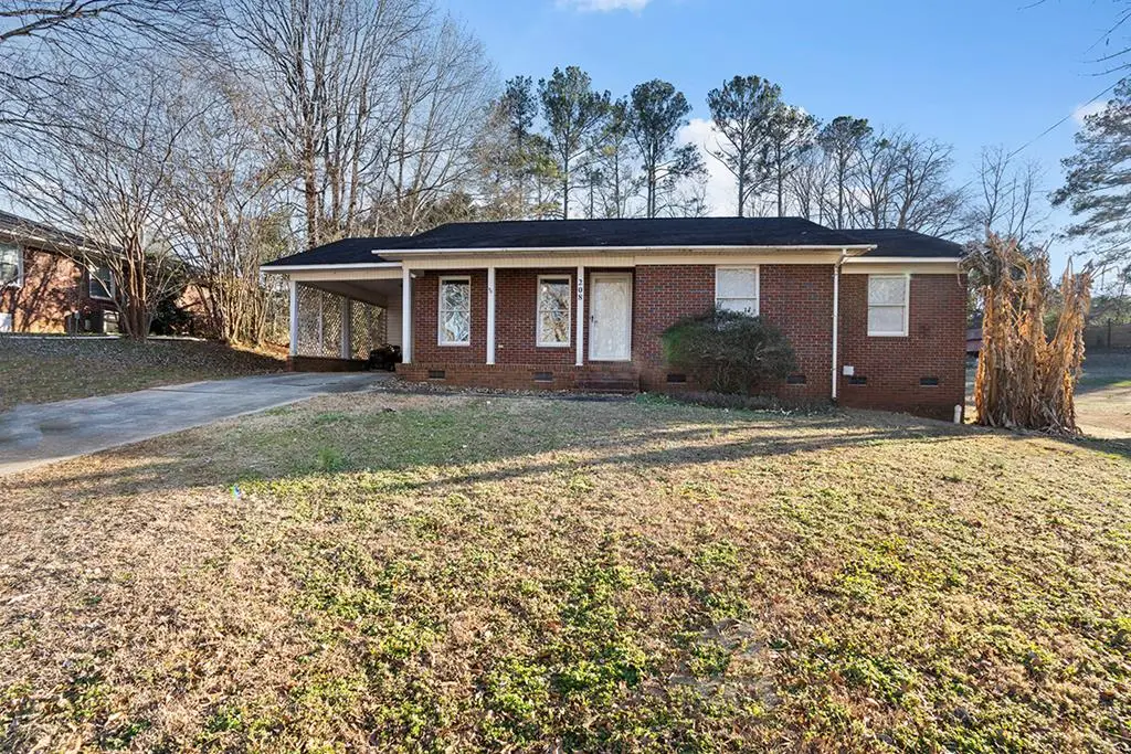 208 Beechwood Cr, Greenwood, SC 29649 - #1