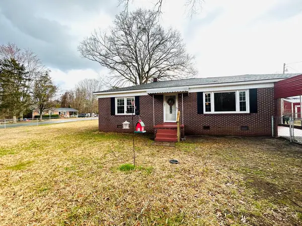 101 Billee, Greenwood, SC 29649