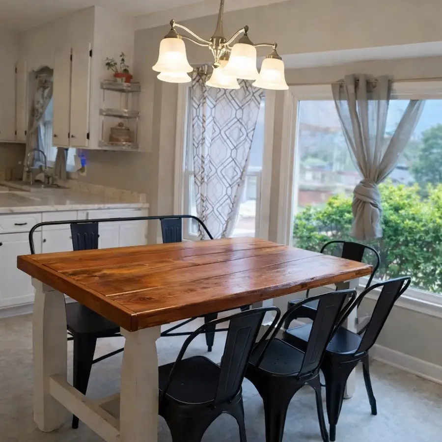 215 Kingston Road, Greenwood, SC 29646 - #2