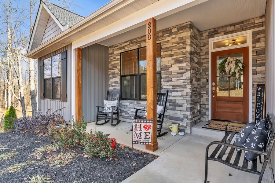 208 Coker Rd, Greenwood, SC 29649 - #3