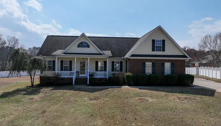 104 Kinton Court, Greenwood, SC 29649 - #2