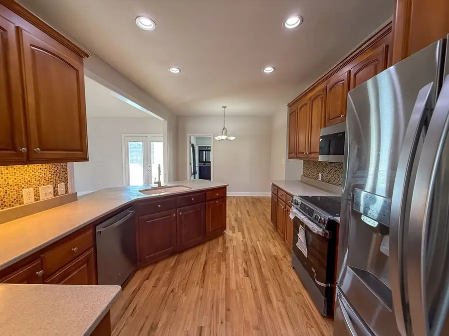 104 Kinton Court, Greenwood, SC 29649 - #3