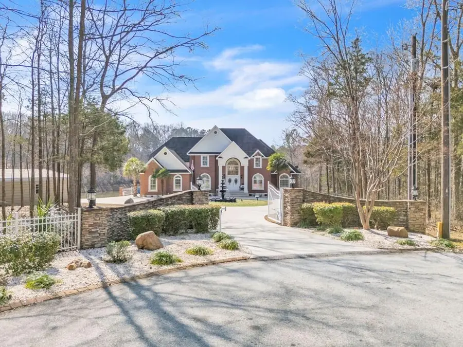 109 Brandon Dr, Ware Shoals Hodges, SC 29653 - #2