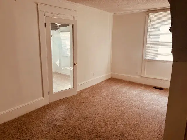 201 Baldwin Ave., Greenwood, SC 29646 - #3