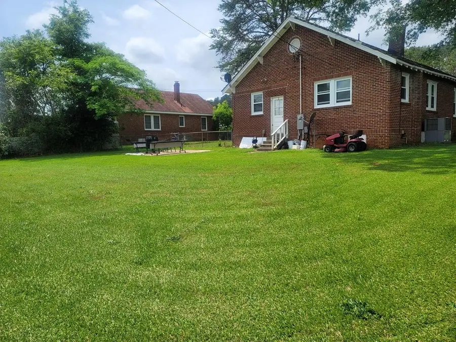 115 Biltmore St, Greenwood, SC 29649 - #3