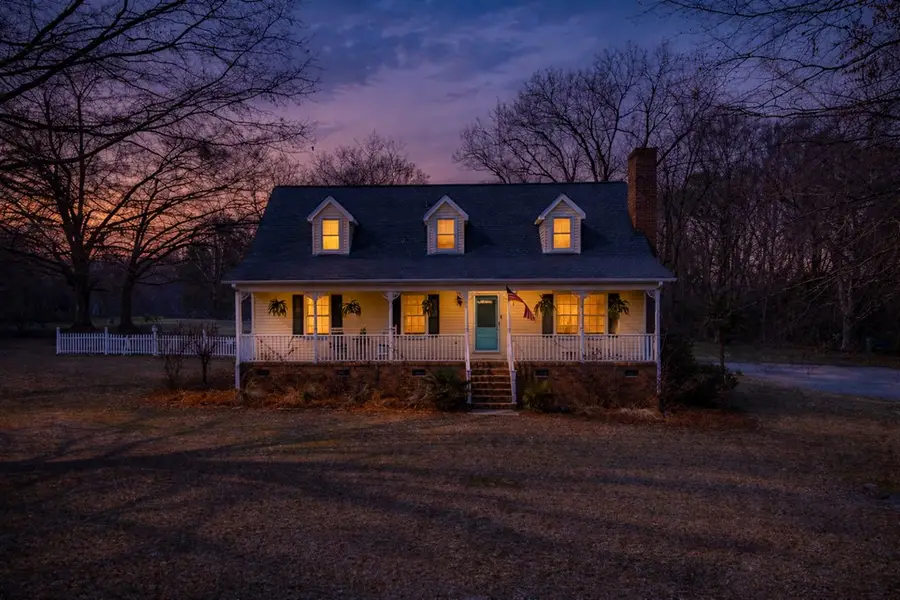 1315 Marshall Rd, Greenwood, SC 29646 - #3