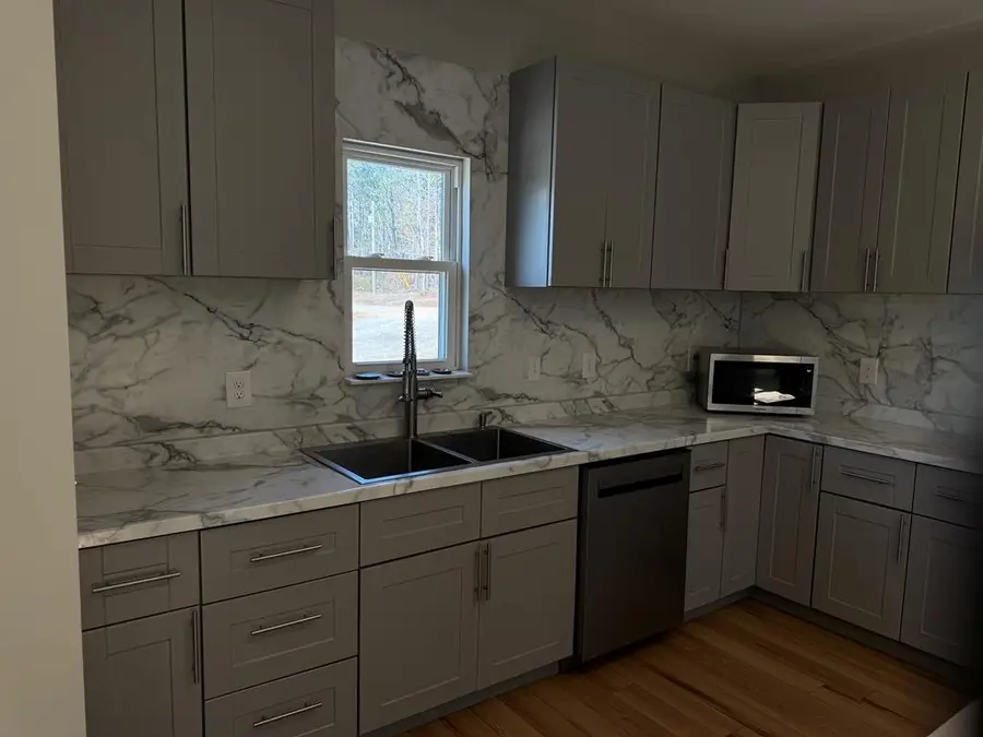 134 Carlton Street, Greenwood, SC 29649 - #2