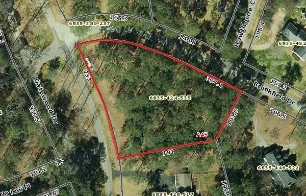 102 Brookfield Dr, Greenwood, SC 29646 - #1