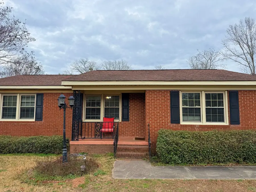 123 Moore St, Abbeville, SC 29620 - #3