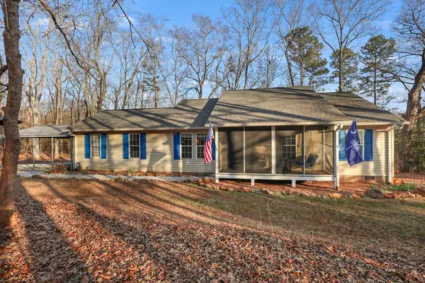 1898 Lake Secession Rd, Iva, SC 29655