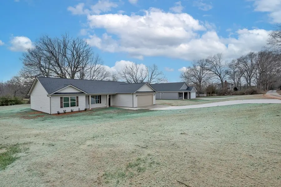 79 Simpson Creek Rd, Laurens, SC 29360 - #2