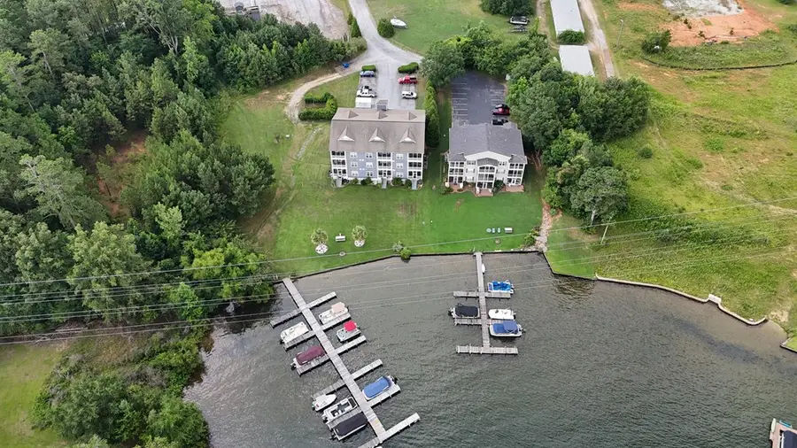 201 Bomber Ct, Ninety Six, SC 29666 - #3