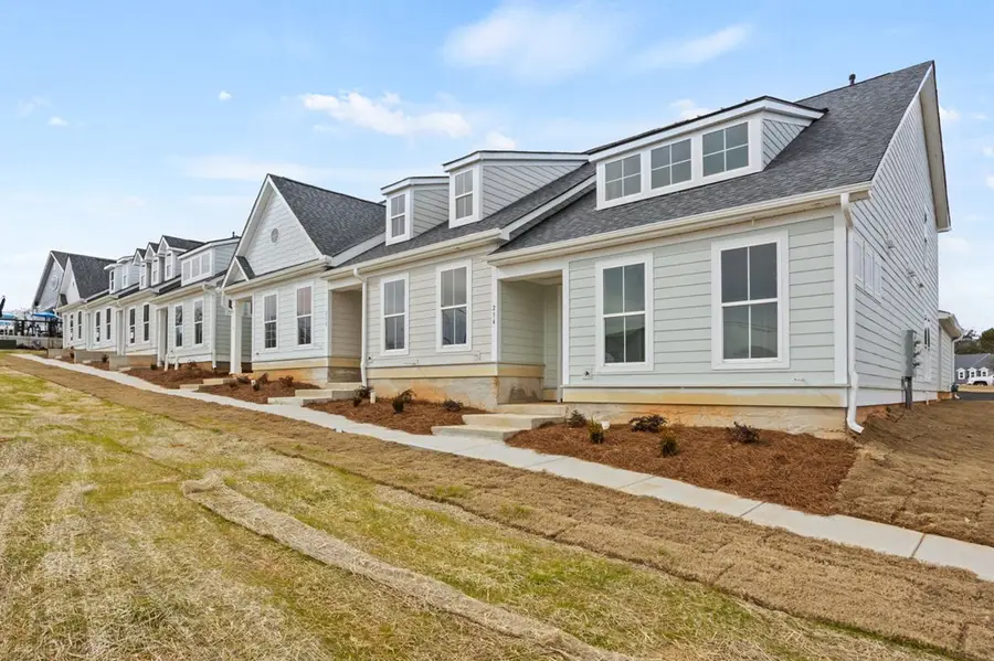 234 Lake Greenwood Blvd, Greenwood, SC 29649 - #3