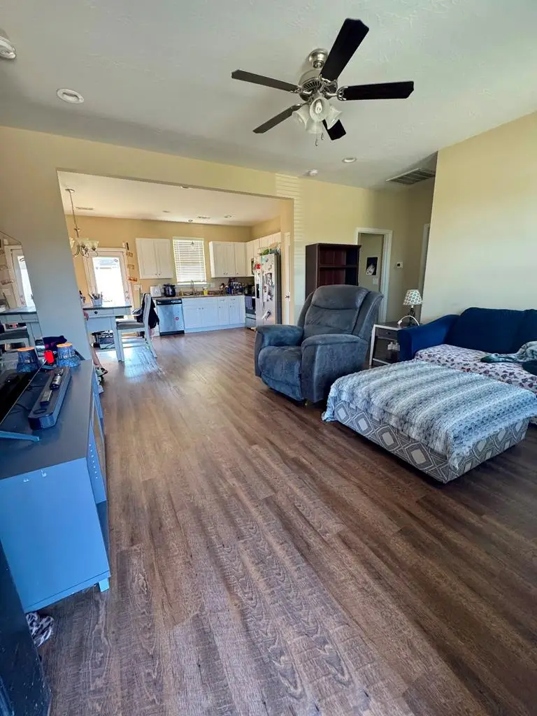 807 Chace Ave, Greenwood, SC 29646 - #2