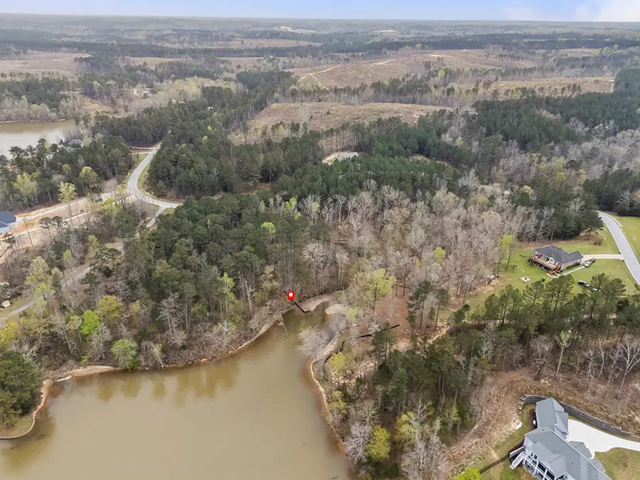 974 Eagles Harbor Dr, Hodges, SC 29653 - #2